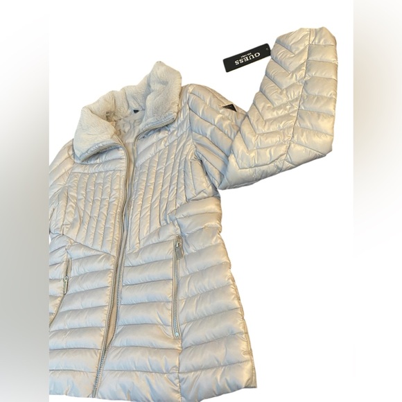 Guess Quilted Puffer Silver Jacket Fur Lined - Picture 4 of 16